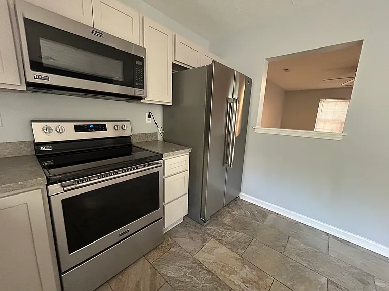 2924 Blairdon Cir — Photo 11