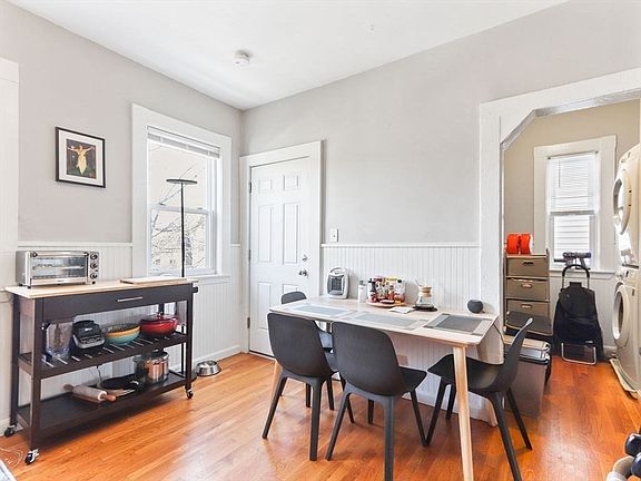 5th image of 355 Highland Ave #2