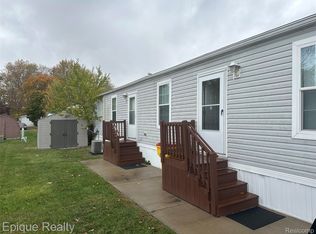 16031 Beech Daly Rd, Taylor, MI 48180