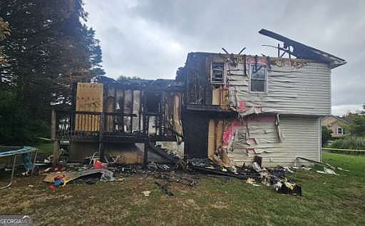 1st image of 105 Thornwood Dr
