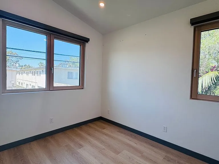 12527 Wagner St — Photo 11