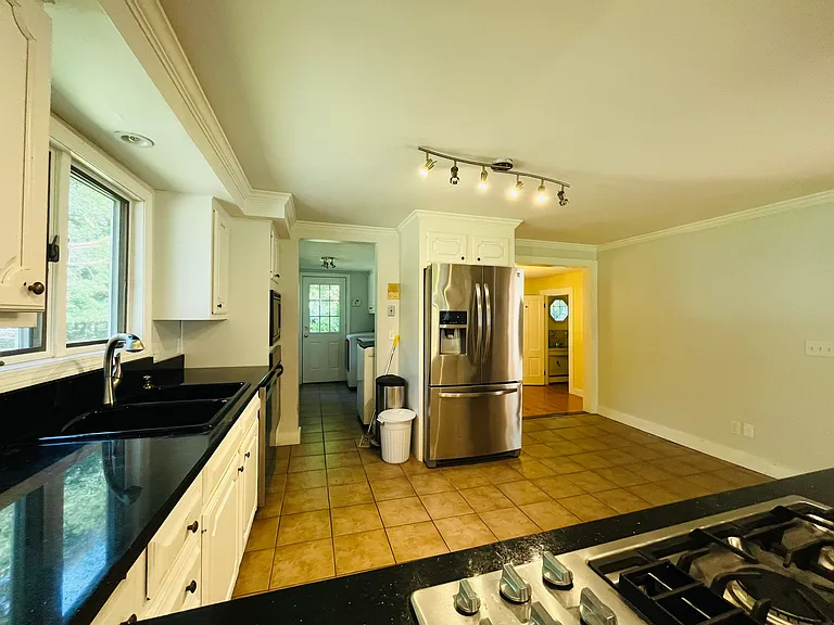277 River Rd — Photo 8