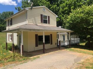 5276 Merry Oaks Rd, The Plains, VA 20198