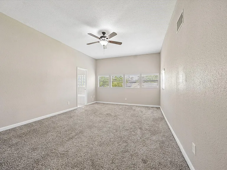 3817 Palm St — Photo 9