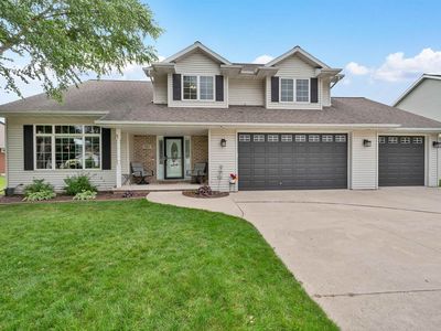 1915 Pink Dogwood Way, Green Bay, WI, 54313