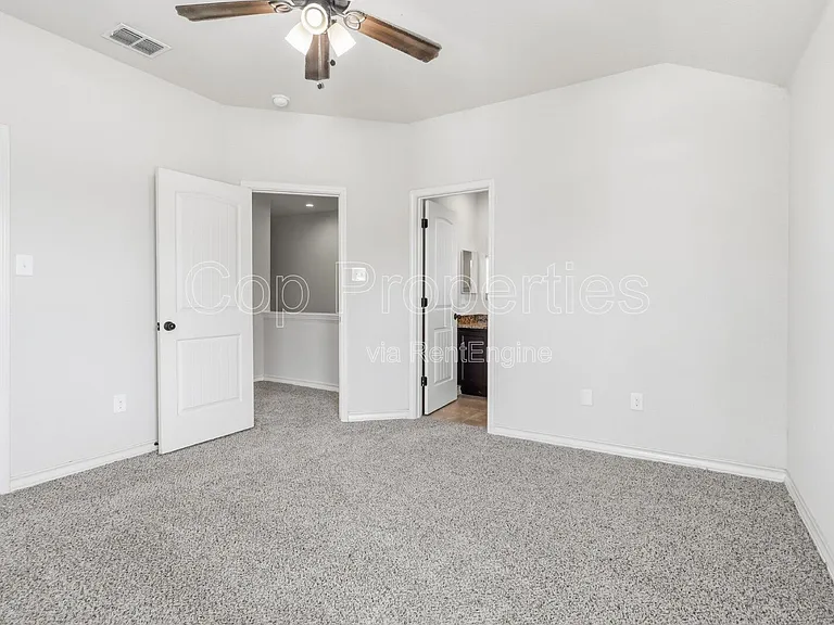 7102 Micayla Cv #103 — Photo 25