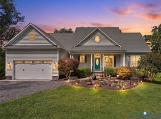 6126 Cartersville Rd, Powhatan, VA 23139