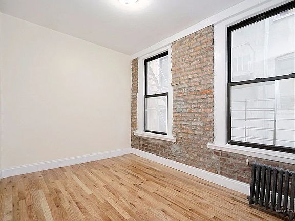 4th image of 127 E 102nd St APT 11