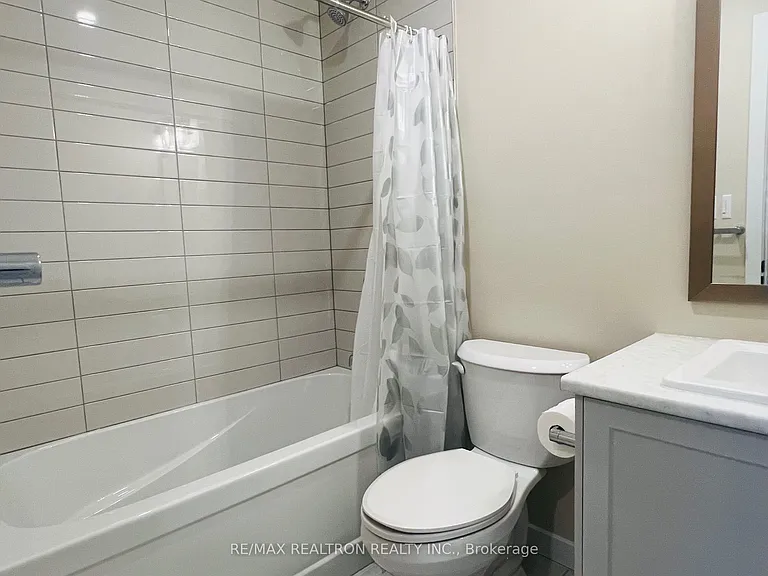 9 Summit Cres — Photo 18