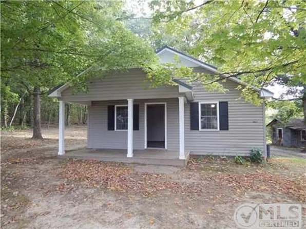 704B Pond Rd, Dickson, TN 37055