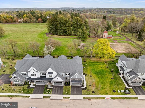 6170 Argos Dr, Blue Bell, PA 19422