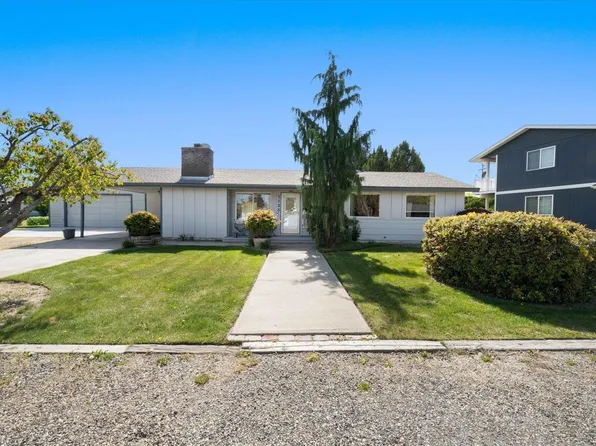1125 S Highland Pl, Kennewick, WA 99337