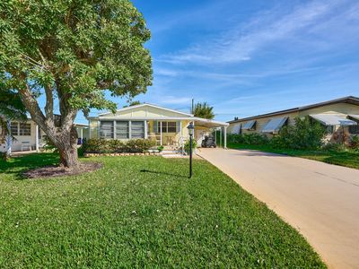8217 SE Swan Avenue, Hobe Sound, FL, 33455
