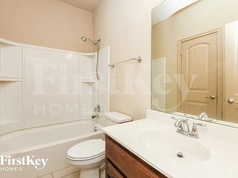 1013 Jodie Dr — Photo 14