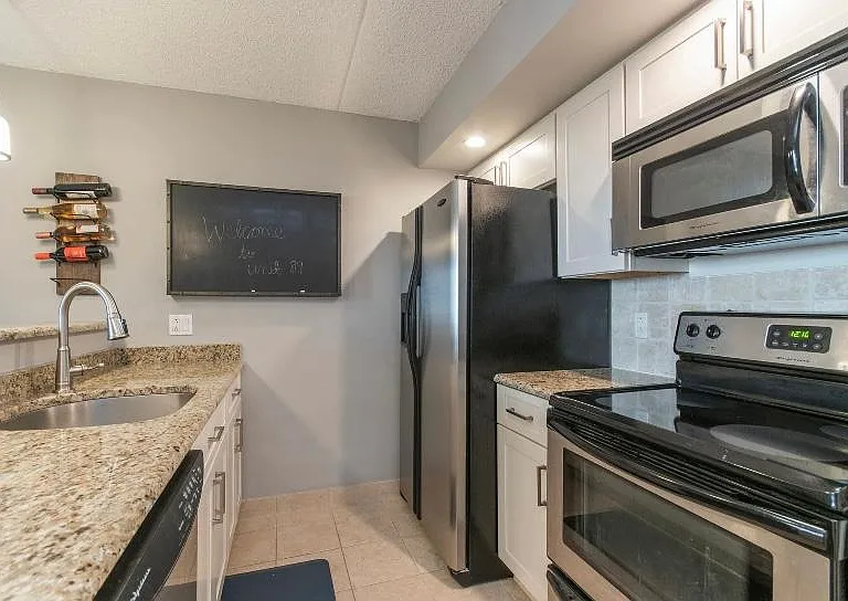530 S 2nd St #819 — Photo 4
