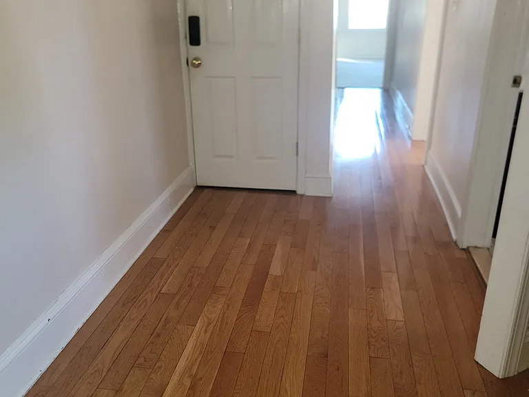 610 S High St — Photo 7
