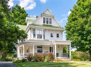 4 High St, Mechanicsburg, OH 43044