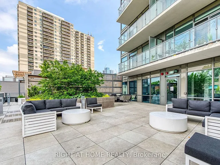 181 Bedford Rd #1007 — Photo 20