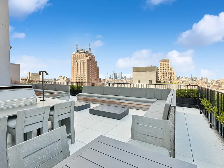 91 Leonard St #5C — Photo 13
