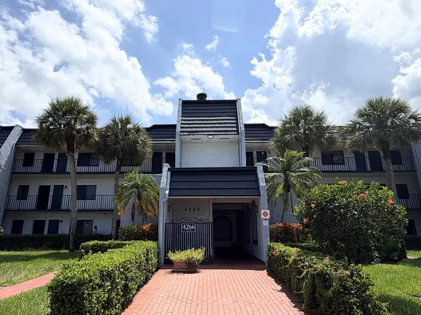 4266 Deste Ct, Lake Worth, FL