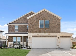 755 Woodhaven Lakes Dr, La Marque, TX 77568