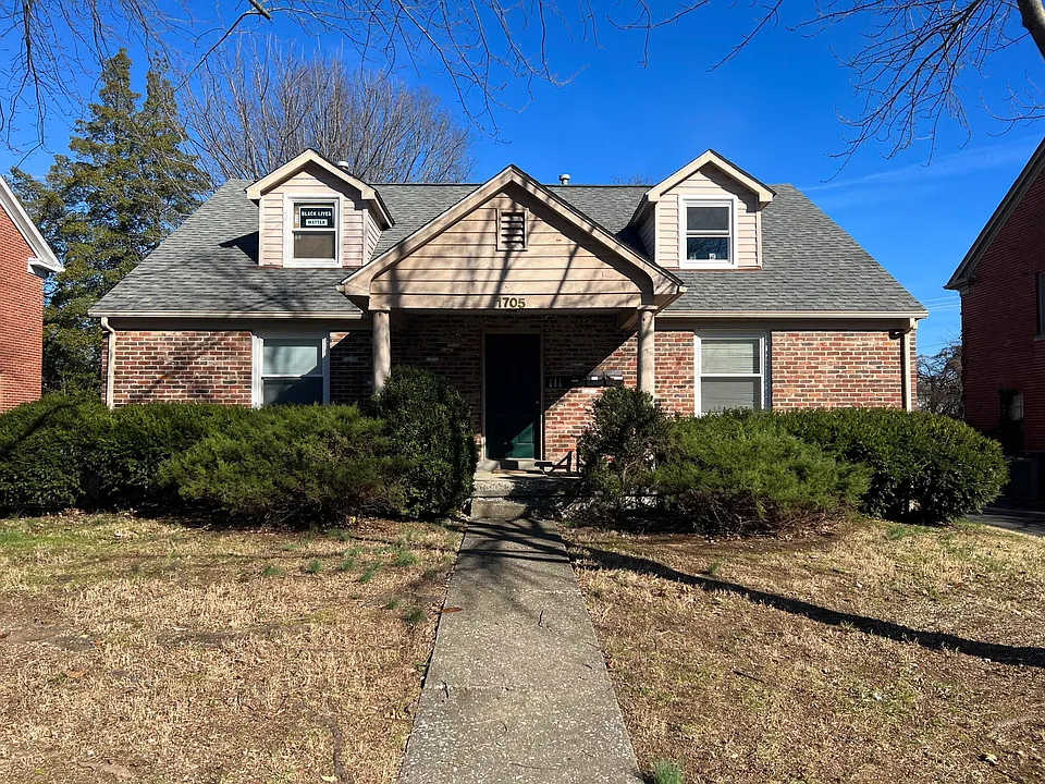 1705 Carolyn Dr #1