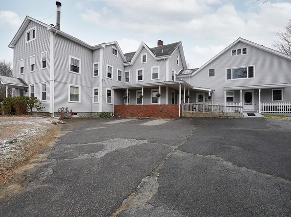 76 Field St APT 8, Taunton, MA 02780