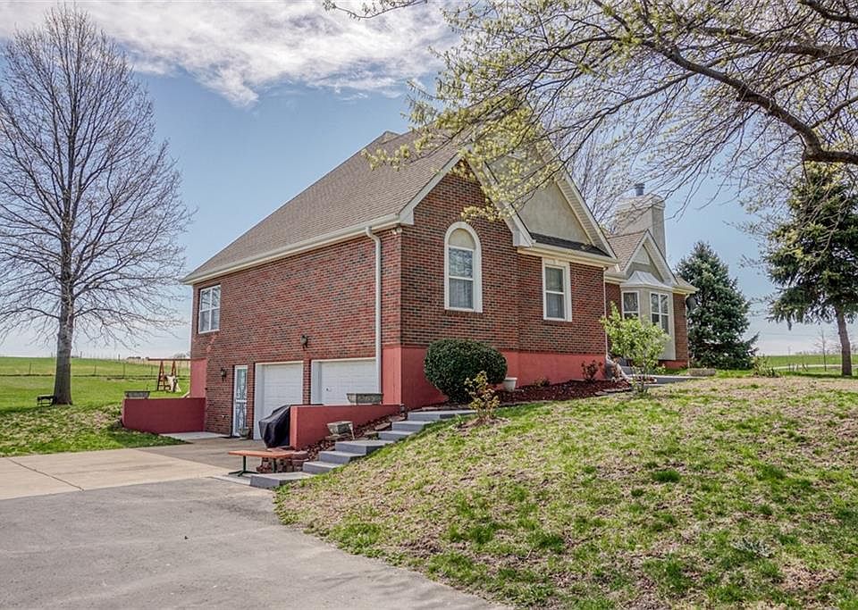3827 N 123rd St, Kansas City, KS 66109 Zillow