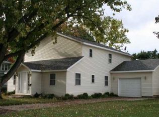 1124 Grant Ave, Erie, PA 16505