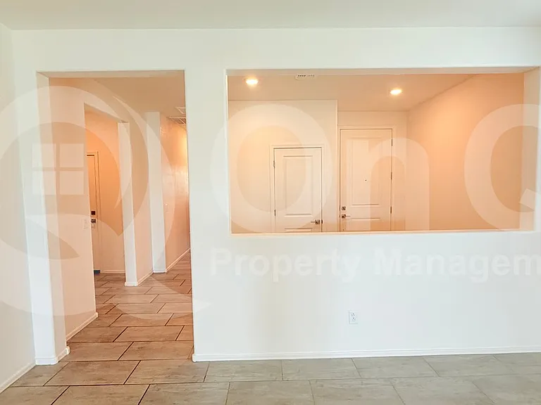 2435 W Kowalsky Ln — Photo 4