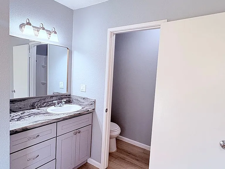 4219 Casa Blanca Ln - Carmichael 95608 — Photo 12