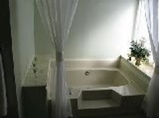 22219 SE 272nd Pl, Maple Valley, WA 98038