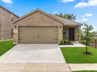 521 Manchester St, Van Alstyne, TX 75495