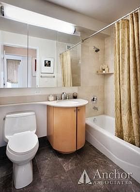 Modern Bathroom