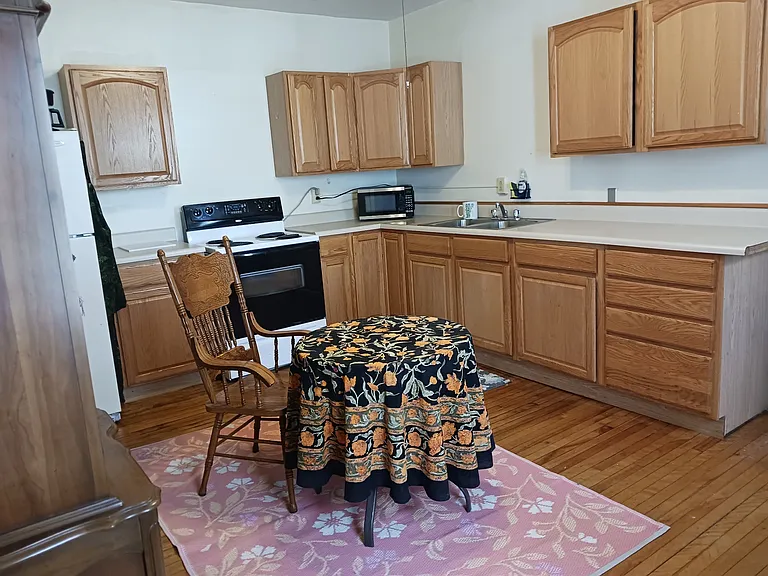 114 High St #4 — Photo 9