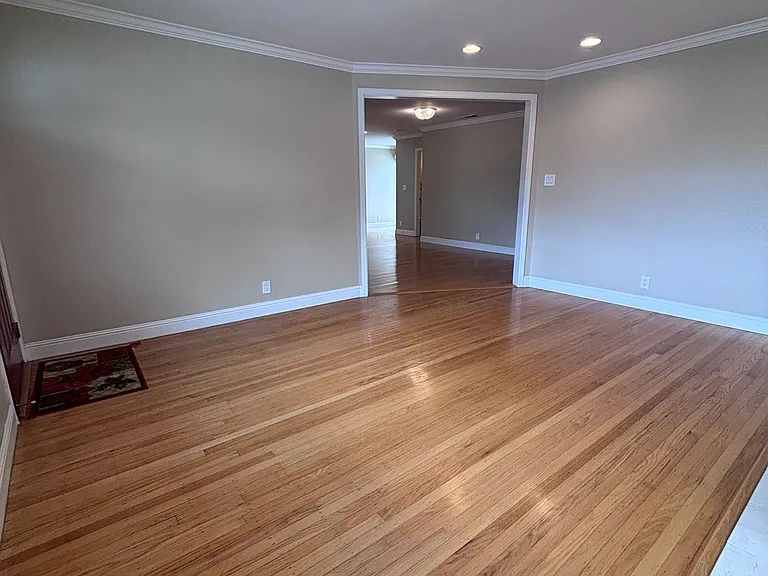 4901 Yellowstone Park Dr — Photo 8