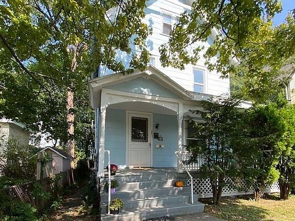 2nd image of 84 1st Ave