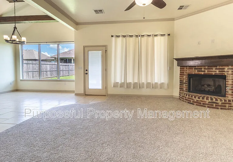 20611 Frontier Pl — Photo 4