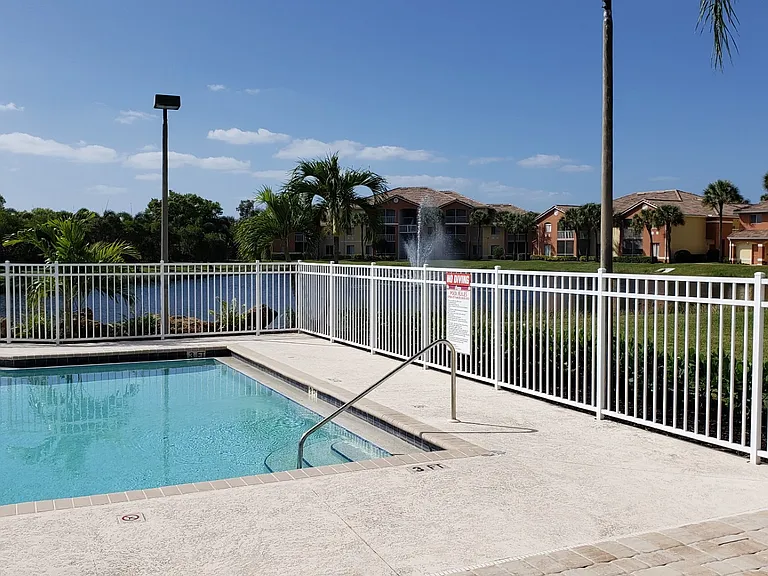 6401 Aragon Way #207 — Photo 12