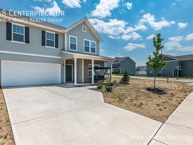 148 Centerpiece Dr — Photo 2