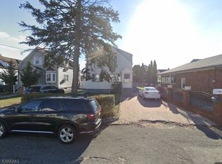 124 Woodruff Pl, Hillside, NJ