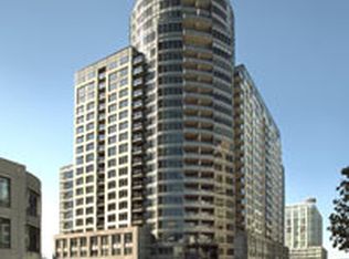 20 Blue Jays Way, Toronto, ON M5V 3W6