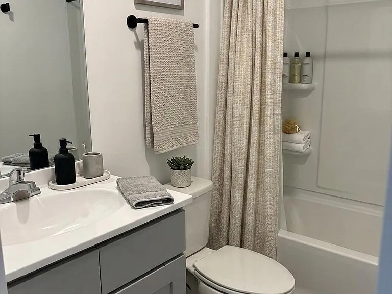 595 Wagner Dr #22 — Photo 15