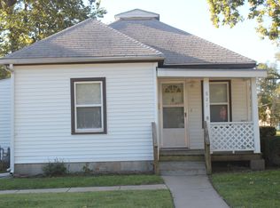 821 W Walnut St, Salina, KS 67401