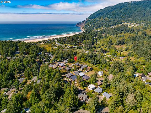 3rd image of 355 University Ave