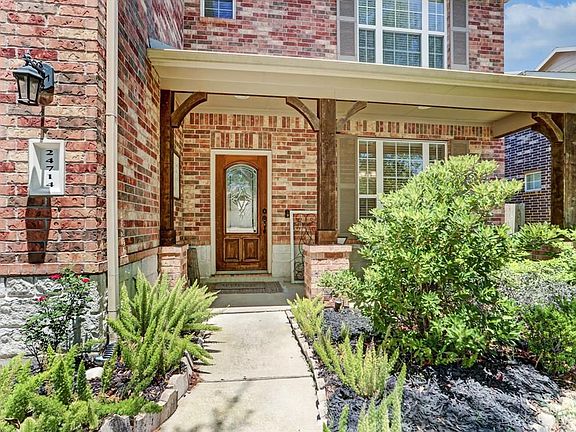 2nd image of 24714 Crystal Leaf Ln