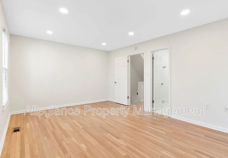 6630 Medinah Ln — Photo 22