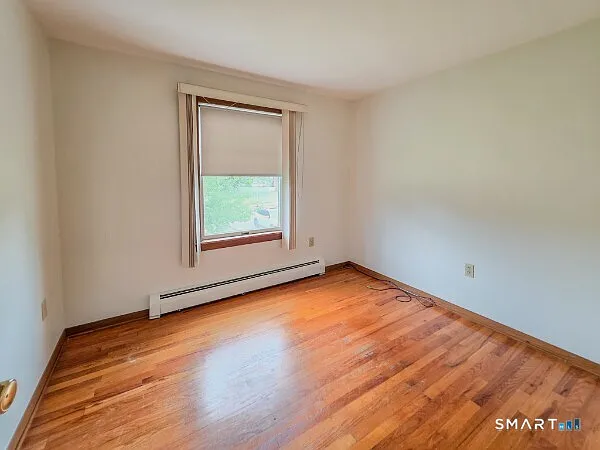 105 Northfield Rd — Photo 13