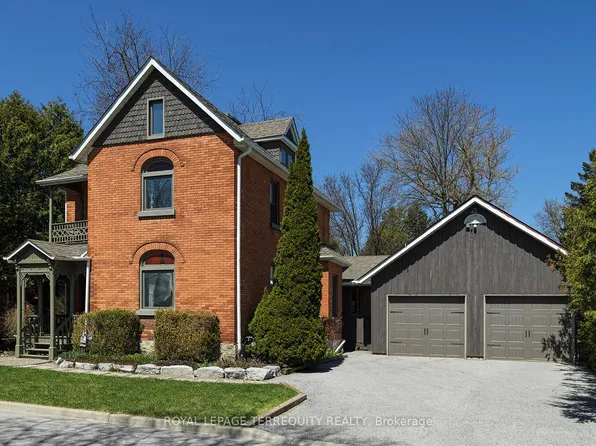 16 Wilson St, New Tecumseth, ON L0G 1W0