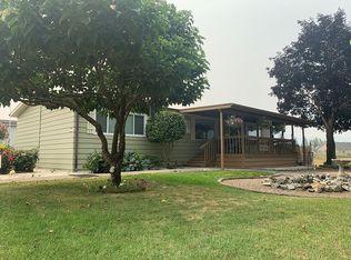 5076 Leonard Rd SPACE 136, Grants Pass, OR 97527